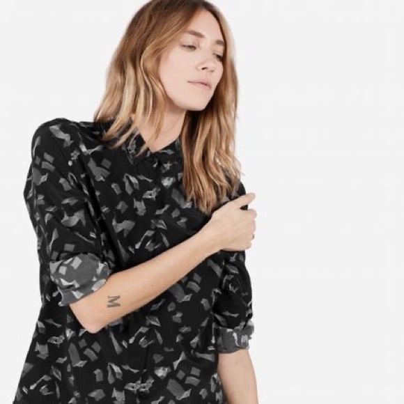 Everlane LE Silk Shirt in Artist Print - Picture 2 of 4